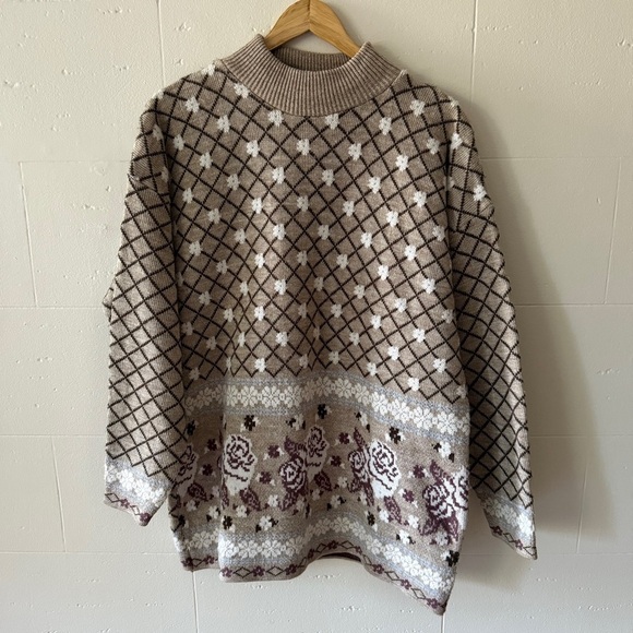 Vintage Rose and Diamond Print Knit Sweater - Picture 1 of 13